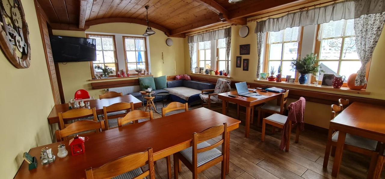 Zlaty Potok Hotel