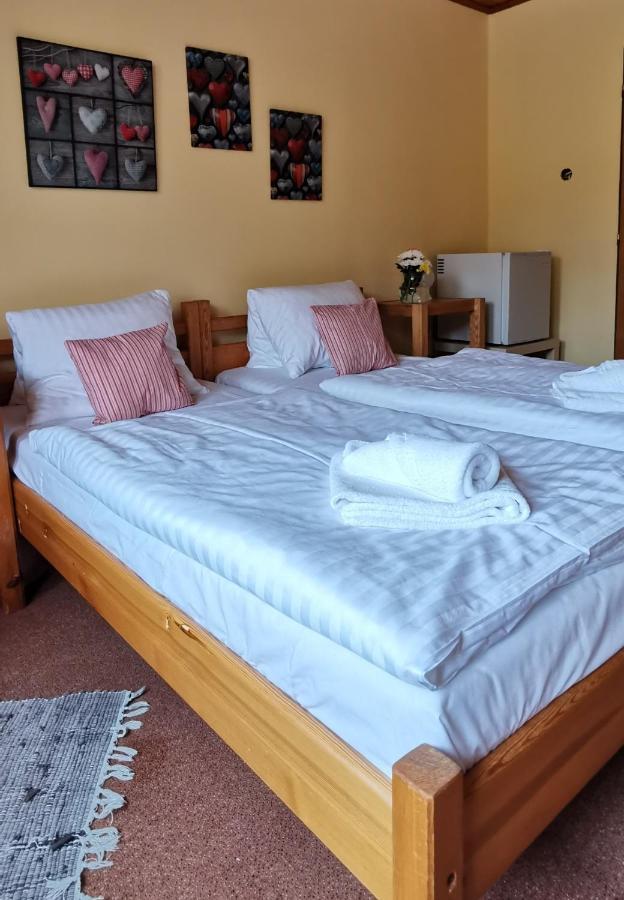 Zlaty Potok Hotel